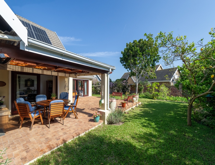 3 Bedroom Property for Sale in The Island Western Cape